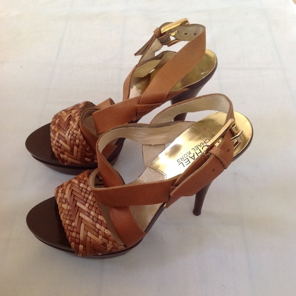Michael Kors Slingback Heel Sandals - Picture 5 of 8